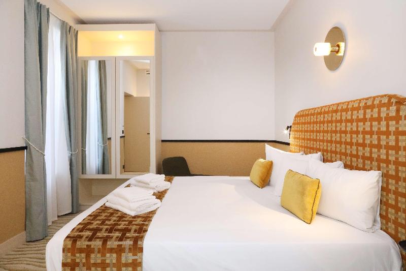 Five Hotel image