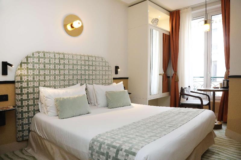 Five Hotel image
