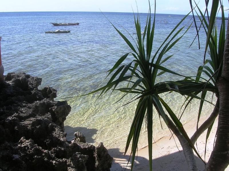 Maia's Beach Resort