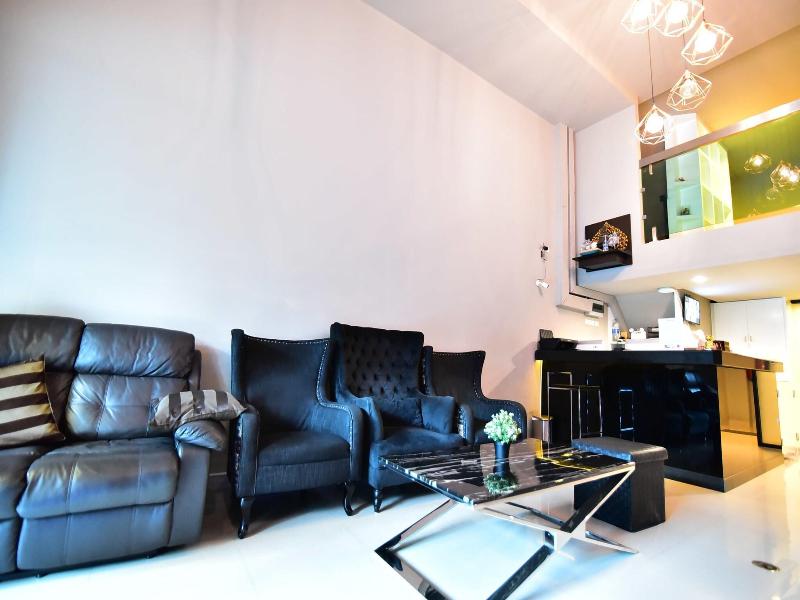 B1 Residence image