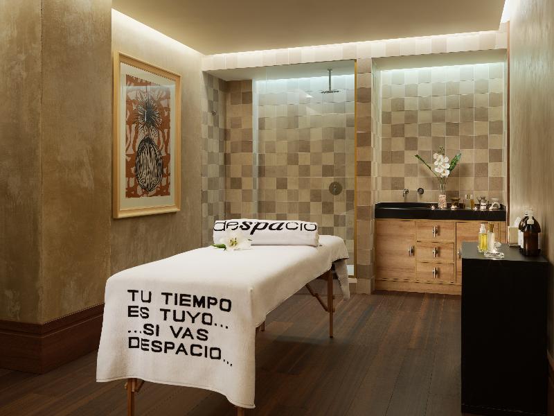 H10 Porto Poniente image