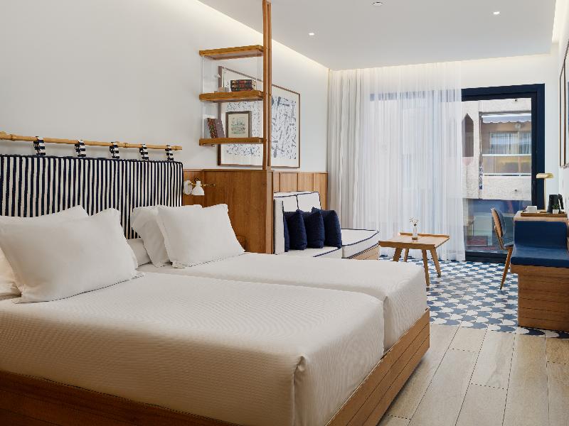 H10 Porto Poniente image