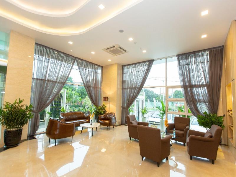 Infinity 28 Condominium image