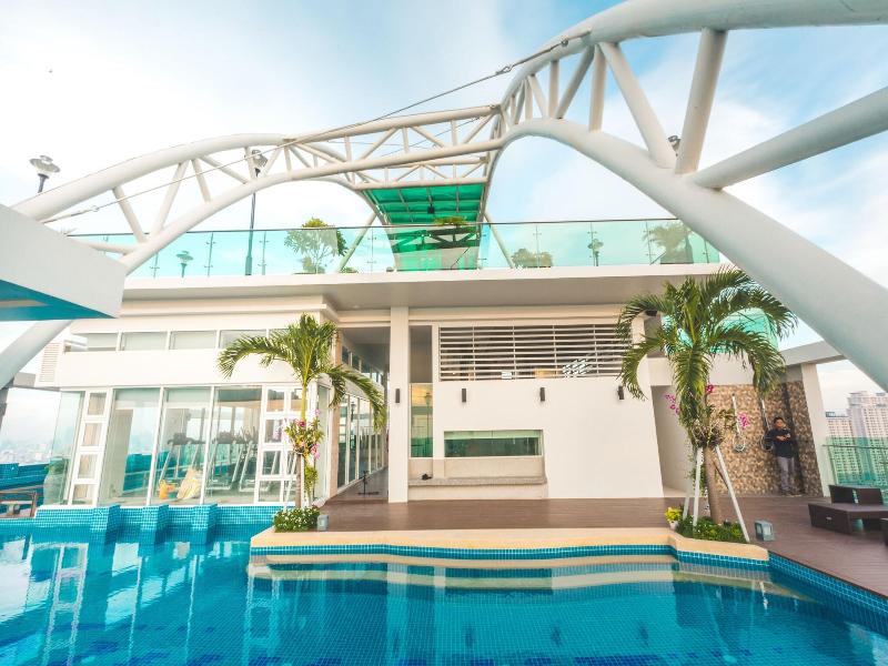 Infinity 28 Condominium image