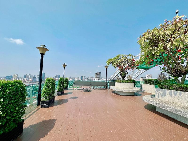 Infinity 28 Condominium image