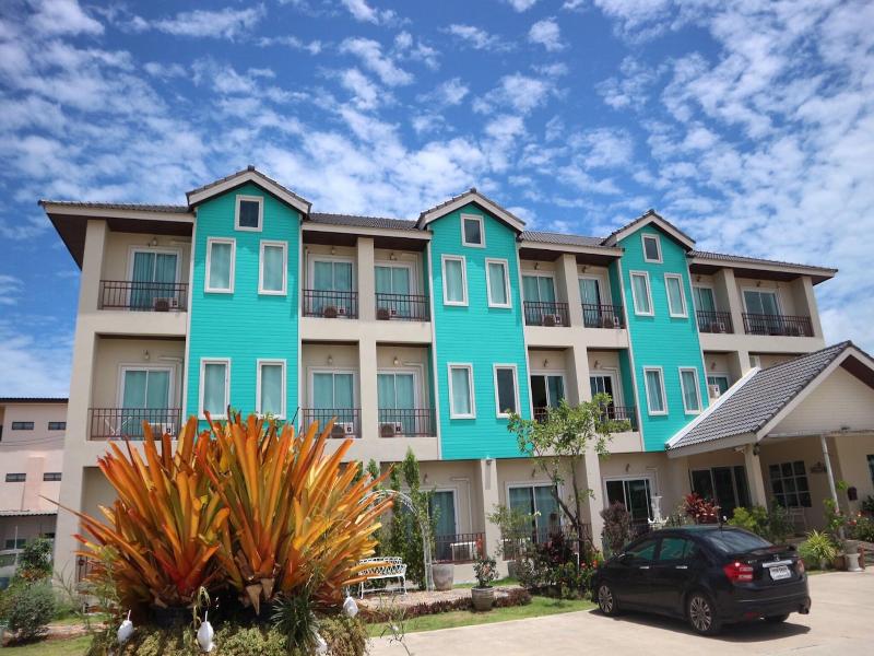 Green Apple Villa image