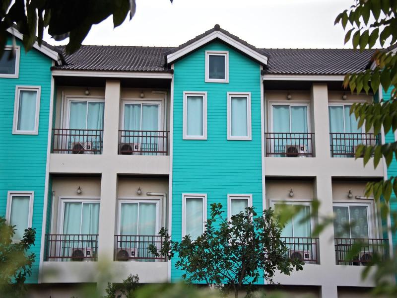 Green Apple Villa image