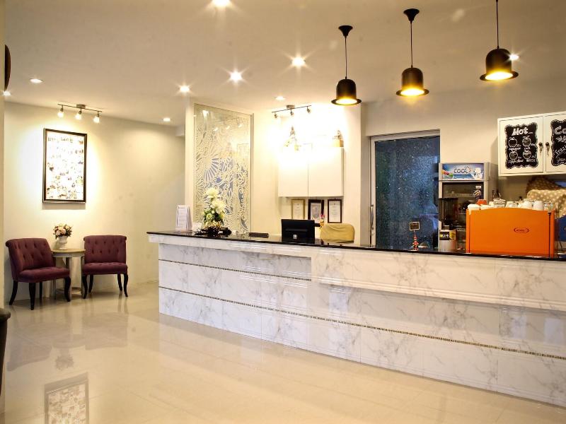Green Apple Villa image