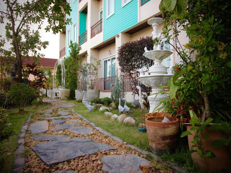 Green Apple Villa image