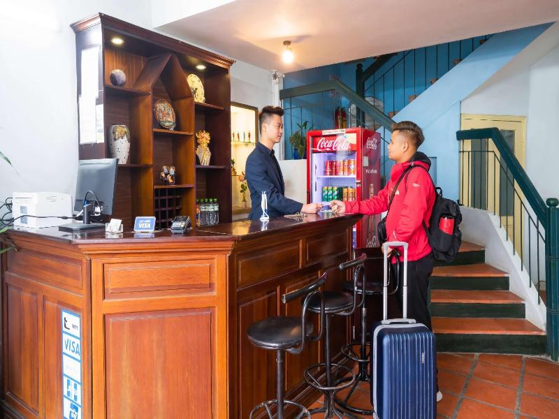 Chan May Hotel image