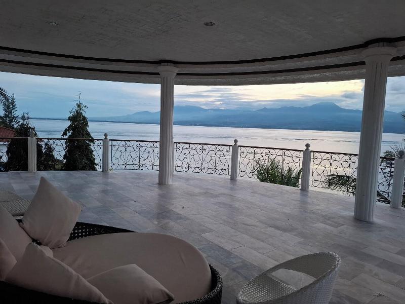 Eden Resort image
