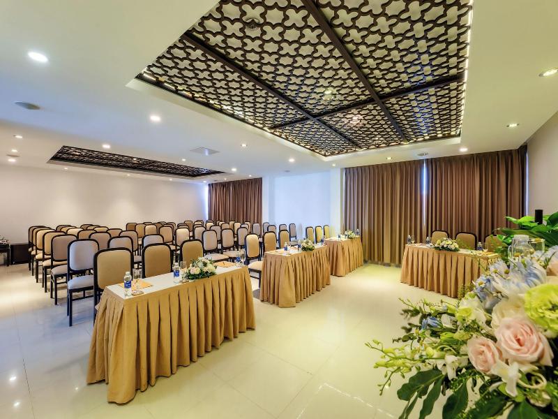 Tam Thanh Beach Resort Spa