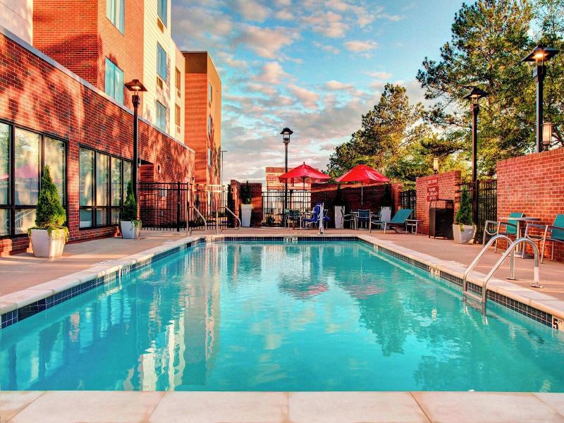 Towneplace Suites Macon Mercer University image