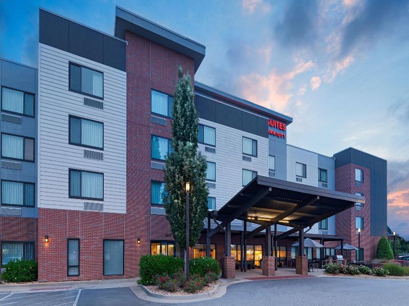 Towneplace Suites Macon Mercer University image