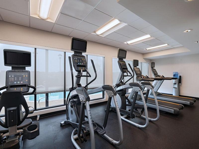 Towneplace Suites Macon Mercer University image