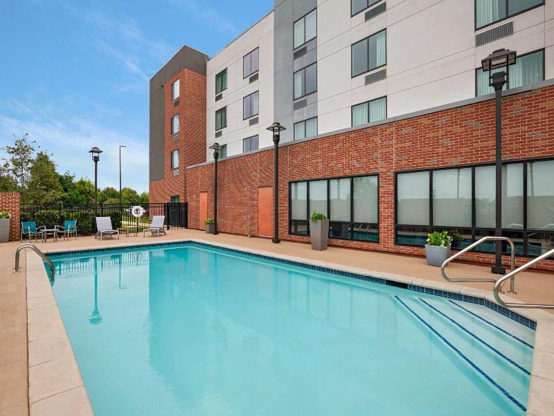 Towneplace Suites Macon Mercer University image