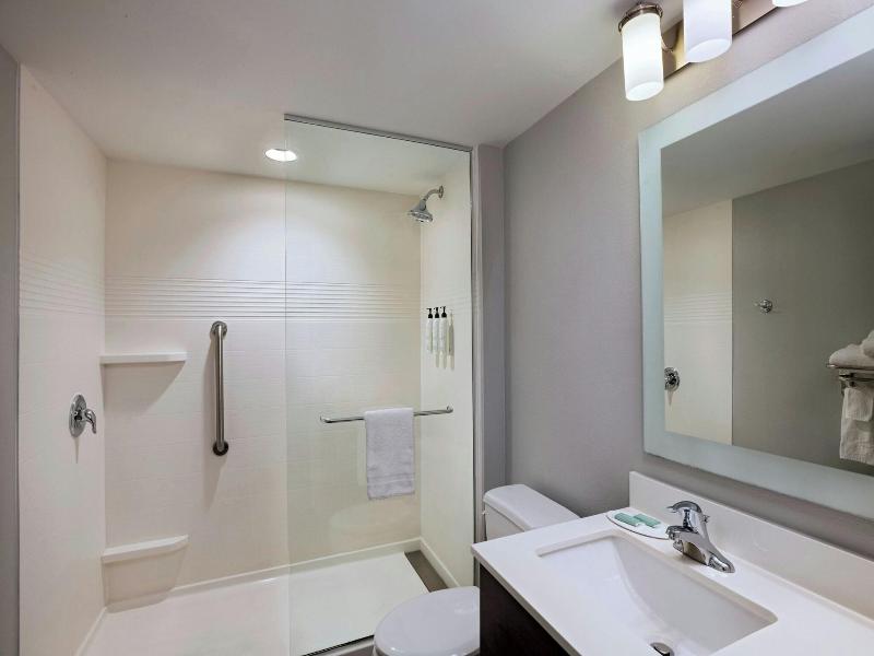 Towneplace Suites Macon Mercer University image