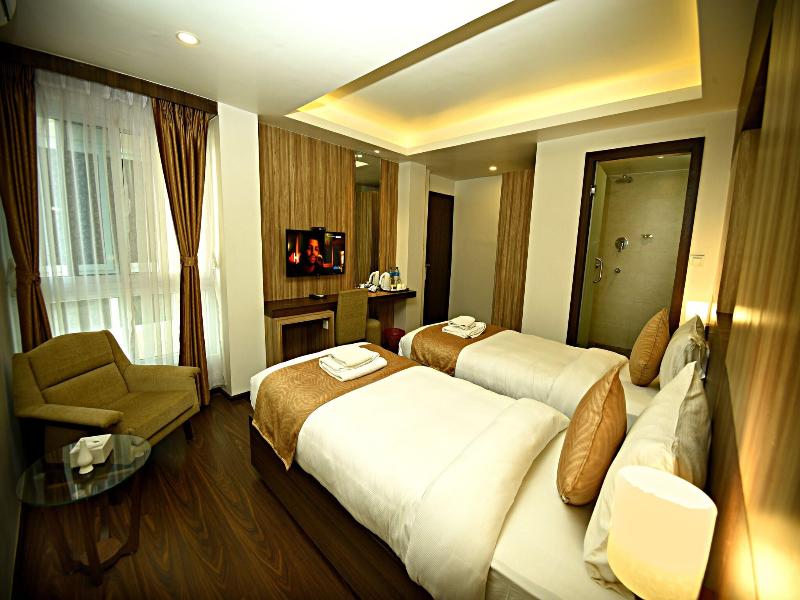 The Milestone Hotel image