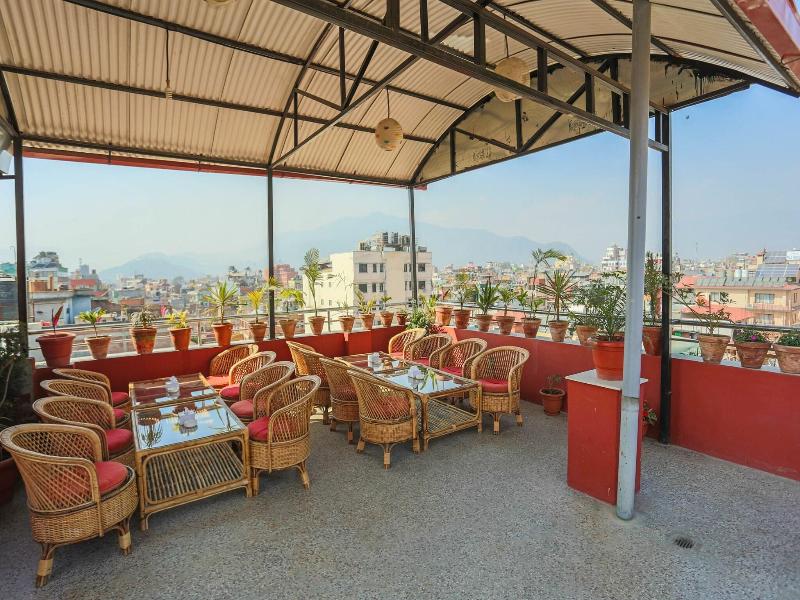 Jay Suites image