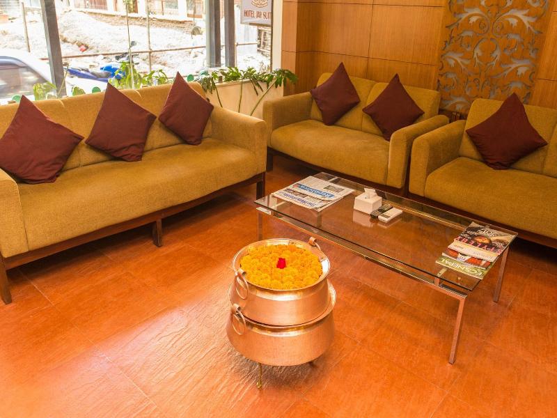 Jay Suites image