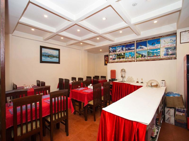 Jay Suites image