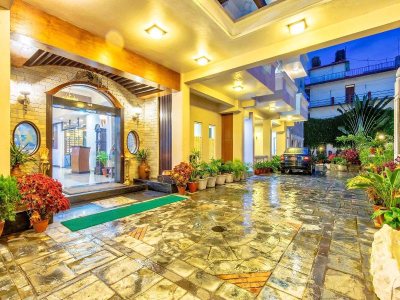 Da Yatra Courtyard Hotel Resort image