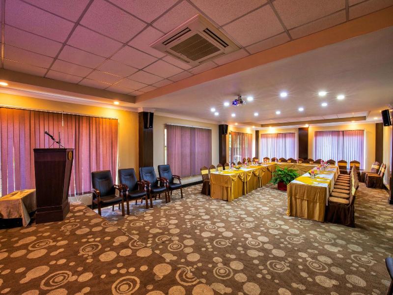 Da Yatra Courtyard Hotel Resort image
