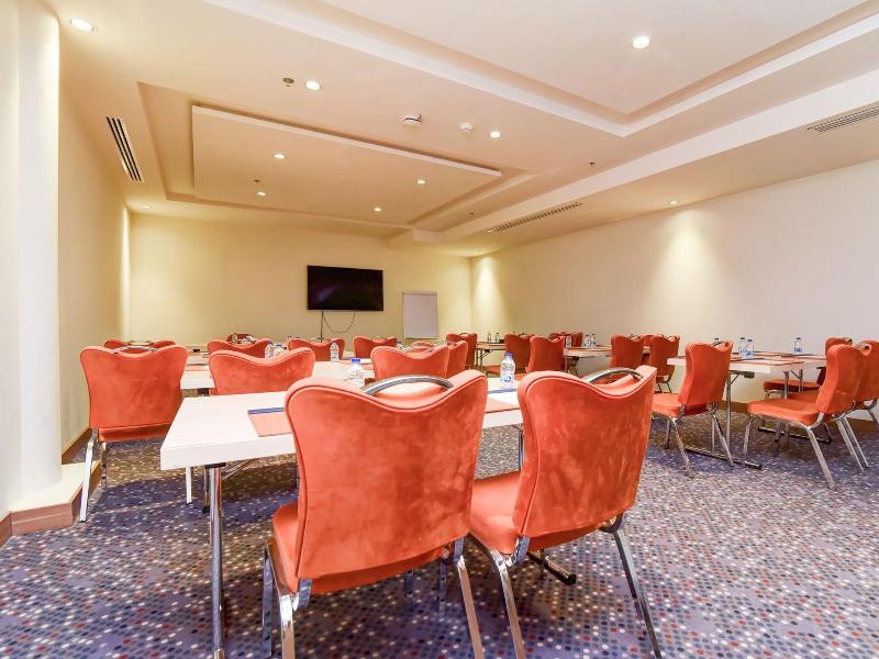 Mena Hotel Tabuk image