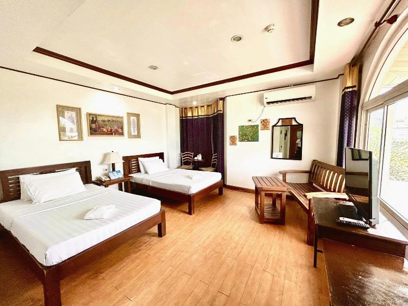 Subic Park Hotel — photo 23