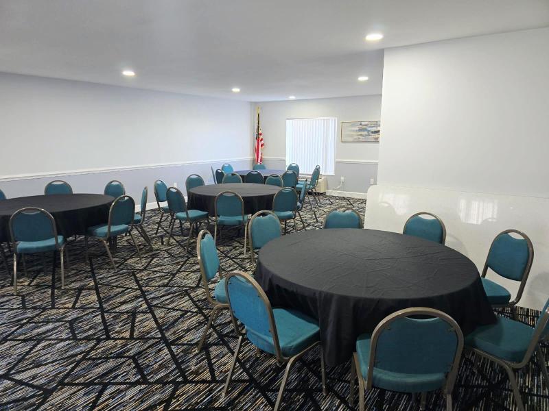 Americas Best Value Inn Suites Foley Gulf Shores image