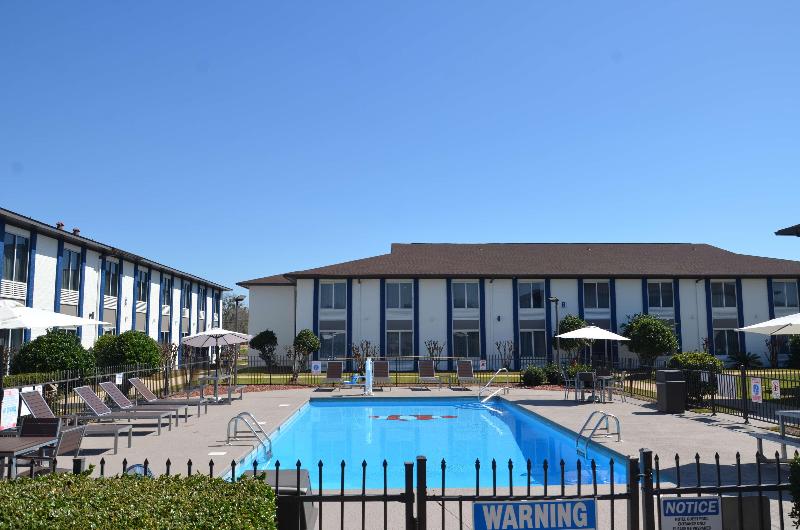 Americas Best Value Inn Suites Foley Gulf Shores image