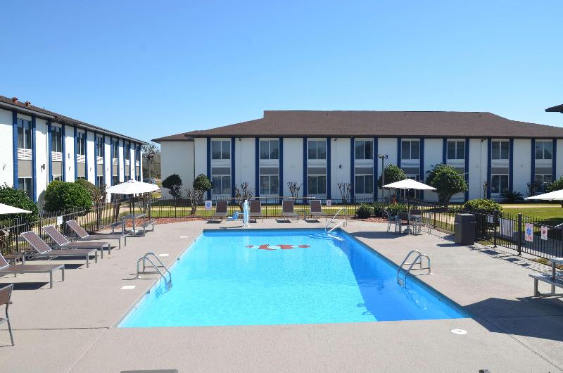 Americas Best Value Inn Suites Foley Gulf Shores image