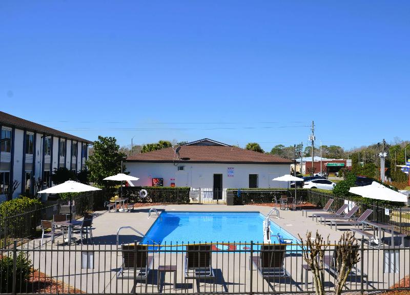 Americas Best Value Inn Suites Foley Gulf Shores image