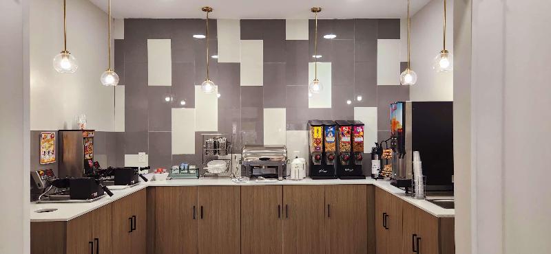 Americas Best Value Inn Suites Foley Gulf Shores image