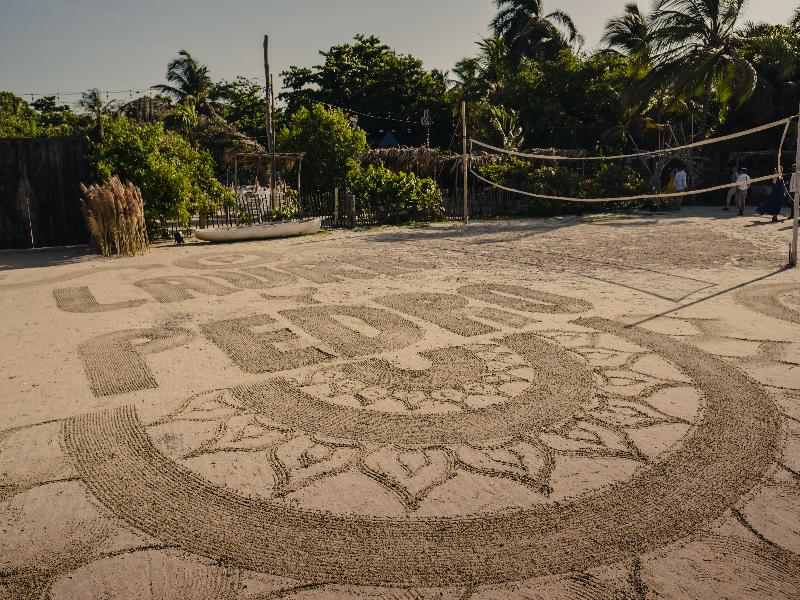 Hotel Fenix Beach Cartagena image