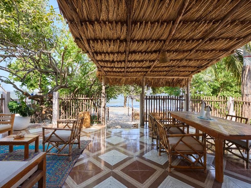 Hotel Fenix Beach Cartagena image