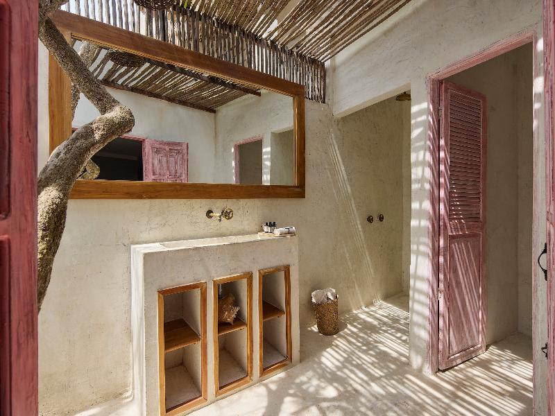 Hotel Fenix Beach Cartagena image