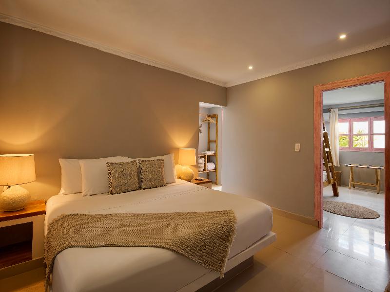 Hotel Fenix Beach Cartagena image