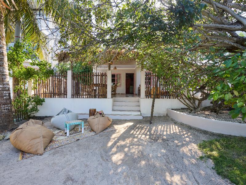 Hotel Fenix Beach Cartagena image