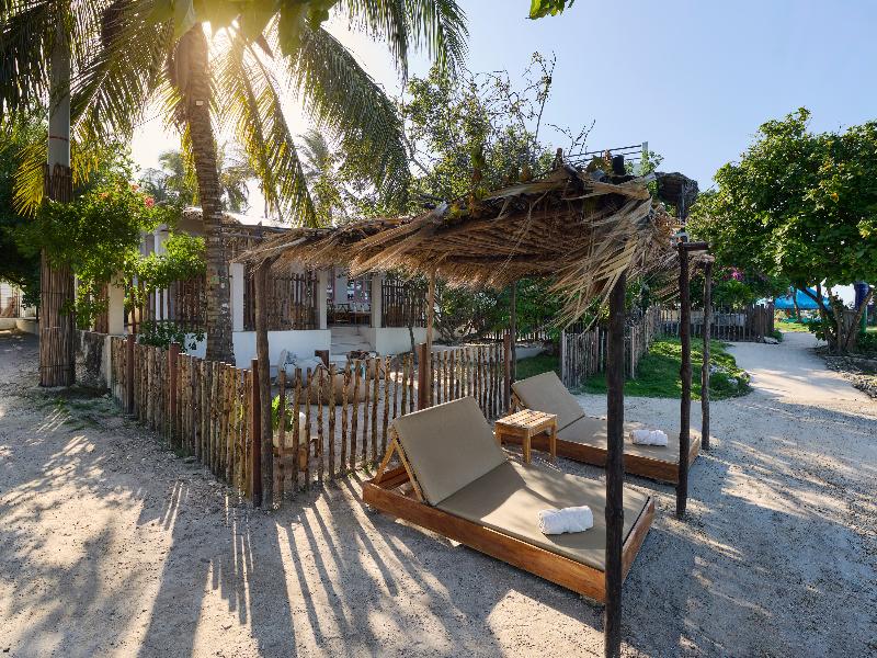 Hotel Fenix Beach Cartagena image