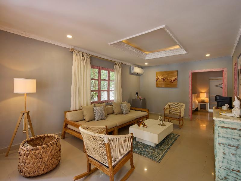 Hotel Fenix Beach Cartagena image