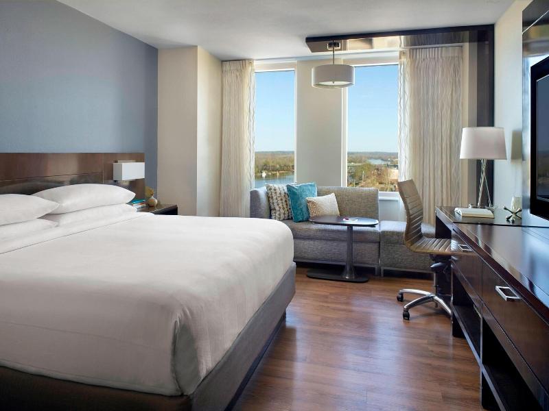 Augusta Marriott At The Convention Center image