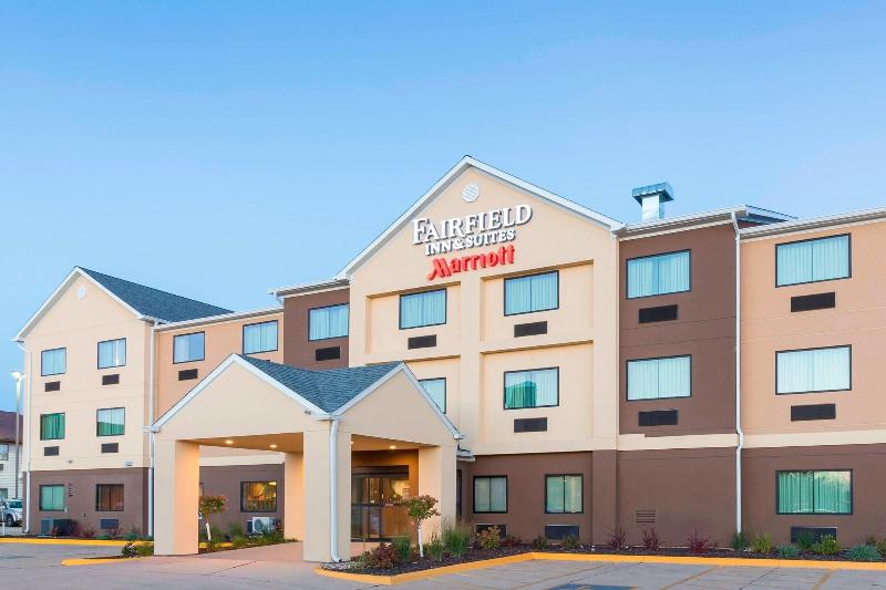 Fairfield Inn Suites Galesbourg image
