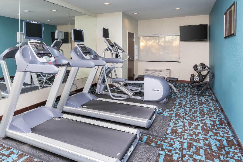 Fairfield Inn Suites Galesbourg image 8