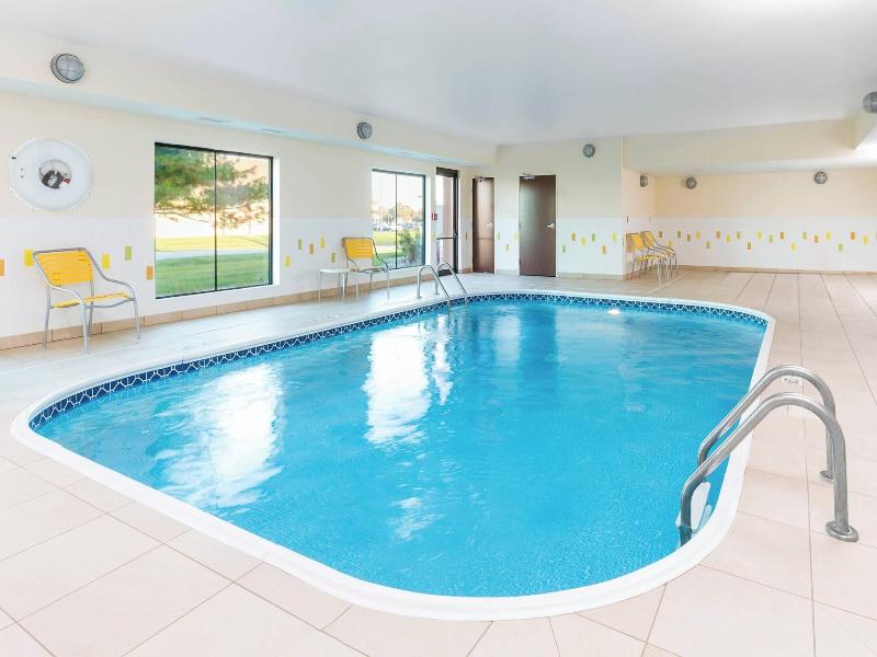 Fairfield Inn Suites Galesbourg image