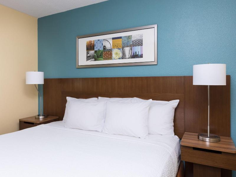 Fairfield Inn Suites Galesbourg image
