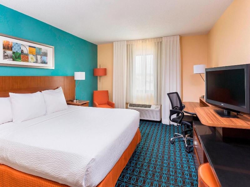 Fairfield Inn Suites Galesbourg image