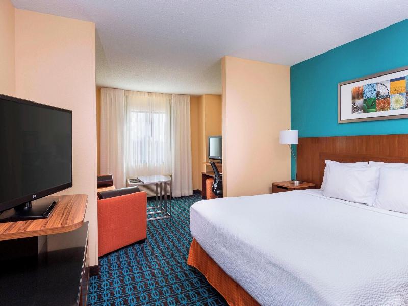 Fairfield Inn Suites Galesbourg image