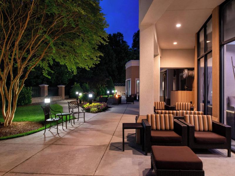 Courtyard High Point image
