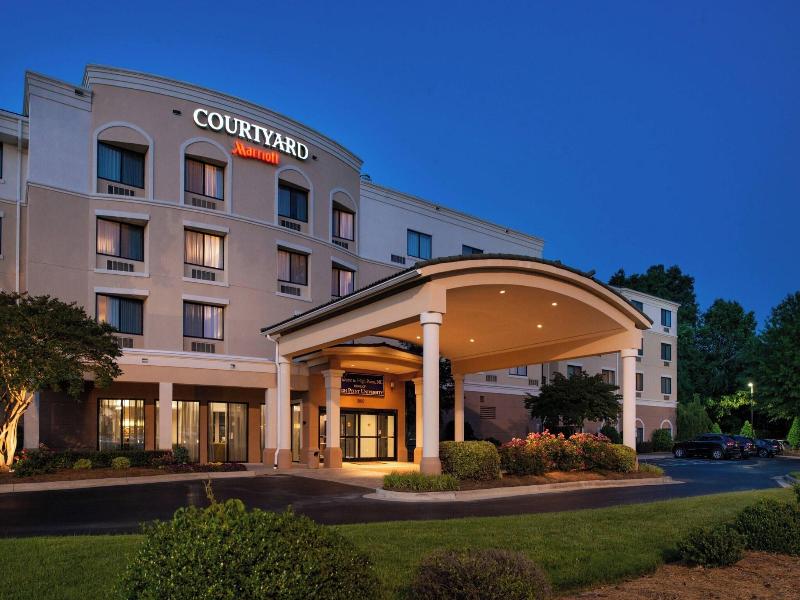 Courtyard High Point image
